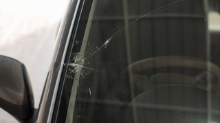 Apple Files Patent To Make You Replace That Cracked Windshield Already